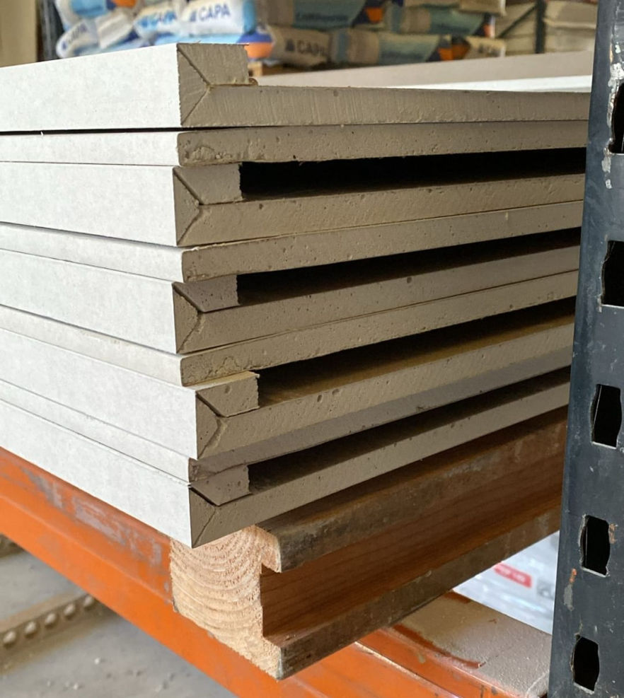 SOMOS FABRICANTES LÍDERES DE PREFORMADOS CON PLACA DE YESO